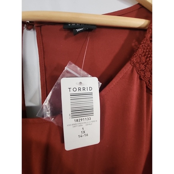 Torrid Mini Challis Tiered Dress Peasant Lace Insert Women 1X 14-16 NWT - Picture 3 of 11